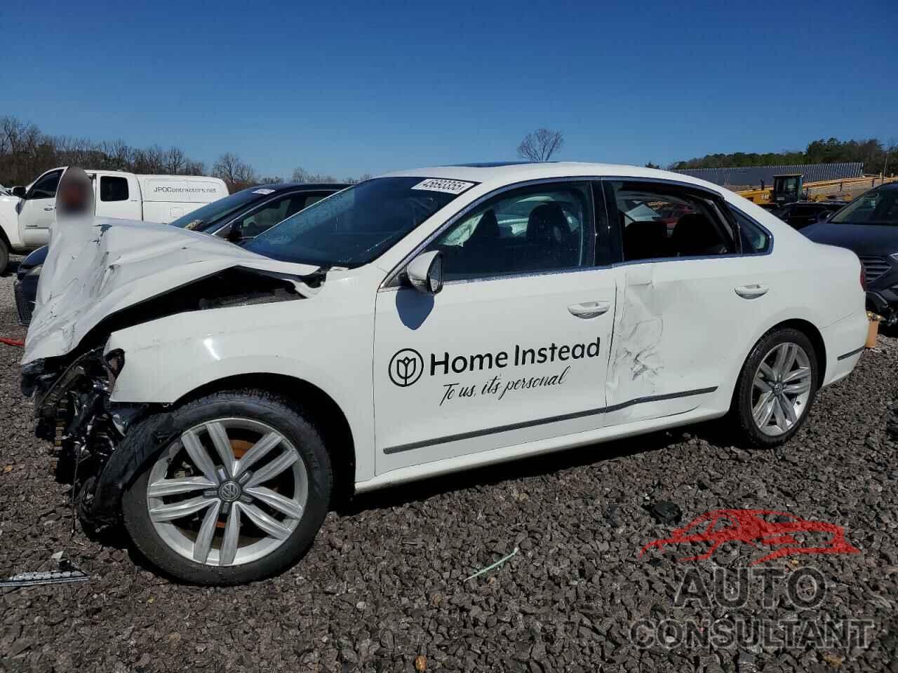 VOLKSWAGEN PASSAT 2017 - 1VWGT7A37HC039070