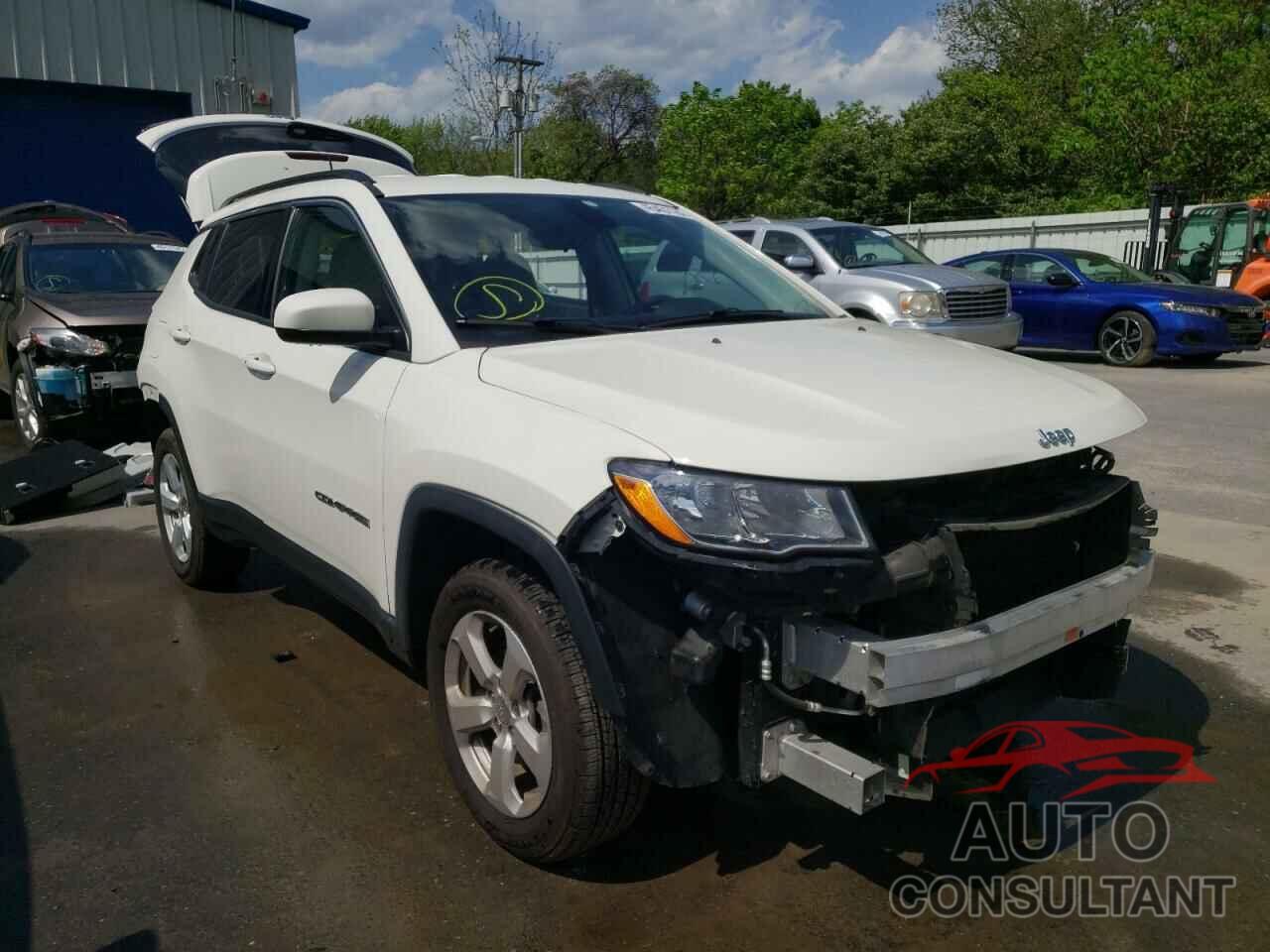 JEEP COMPASS 2018 - 3C4NJDBB5JT147430