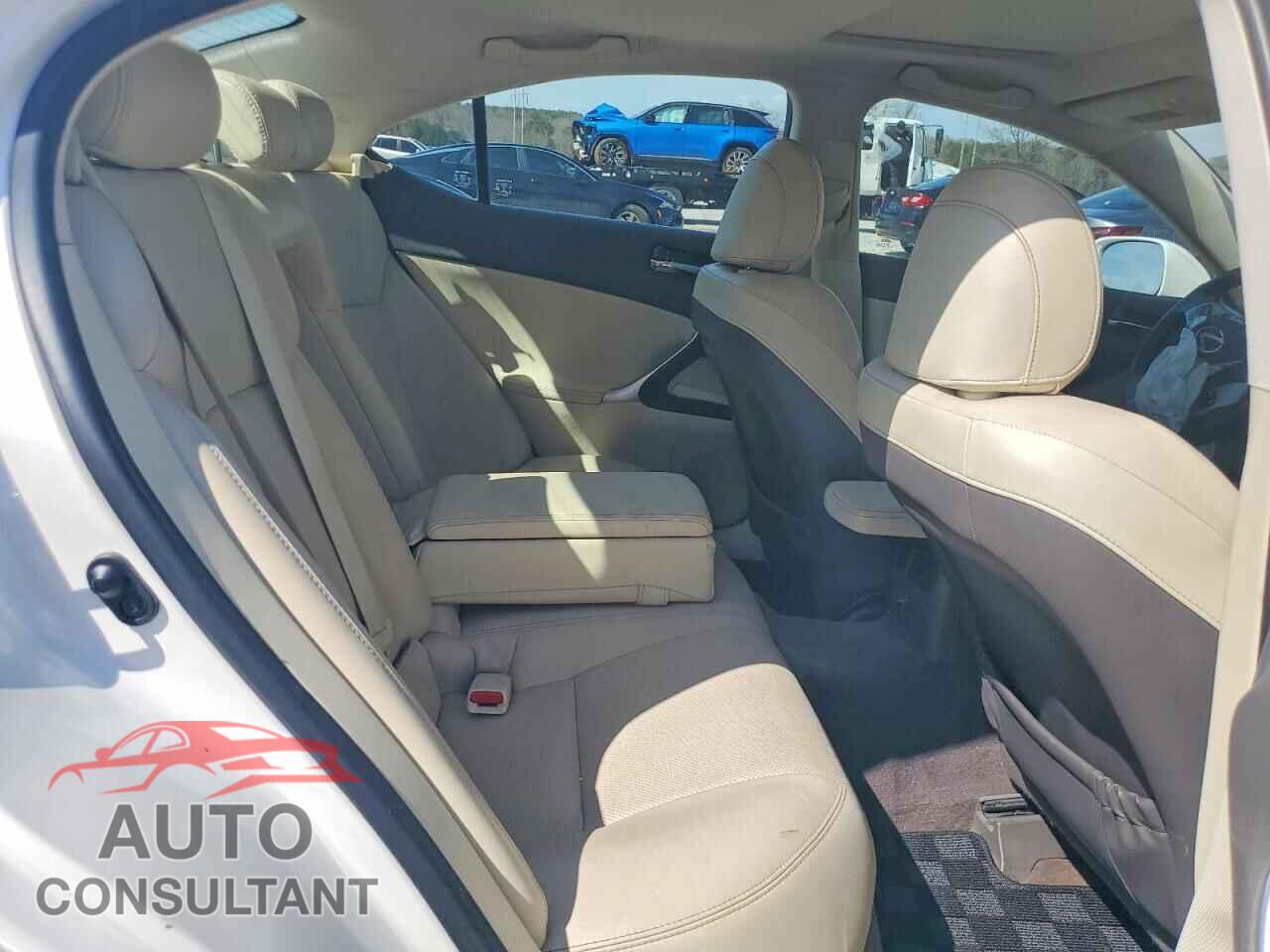 LEXUS IS 2011 - JTHBF5C29B5148086