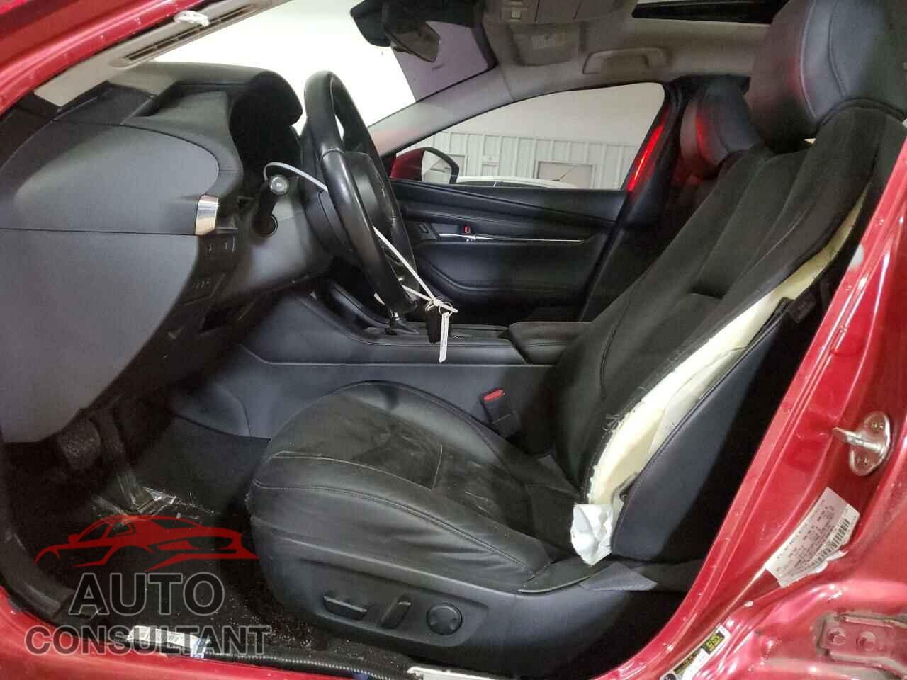MAZDA 3 2021 - JM1BPACL3M1319408