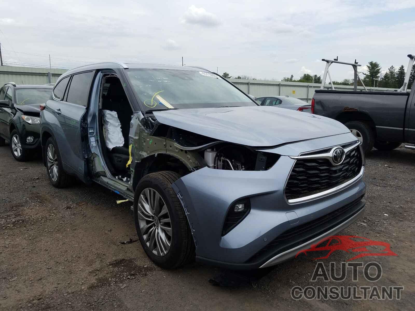 TOYOTA HIGHLANDER 2021 - 5TDFZRBH4MS079876