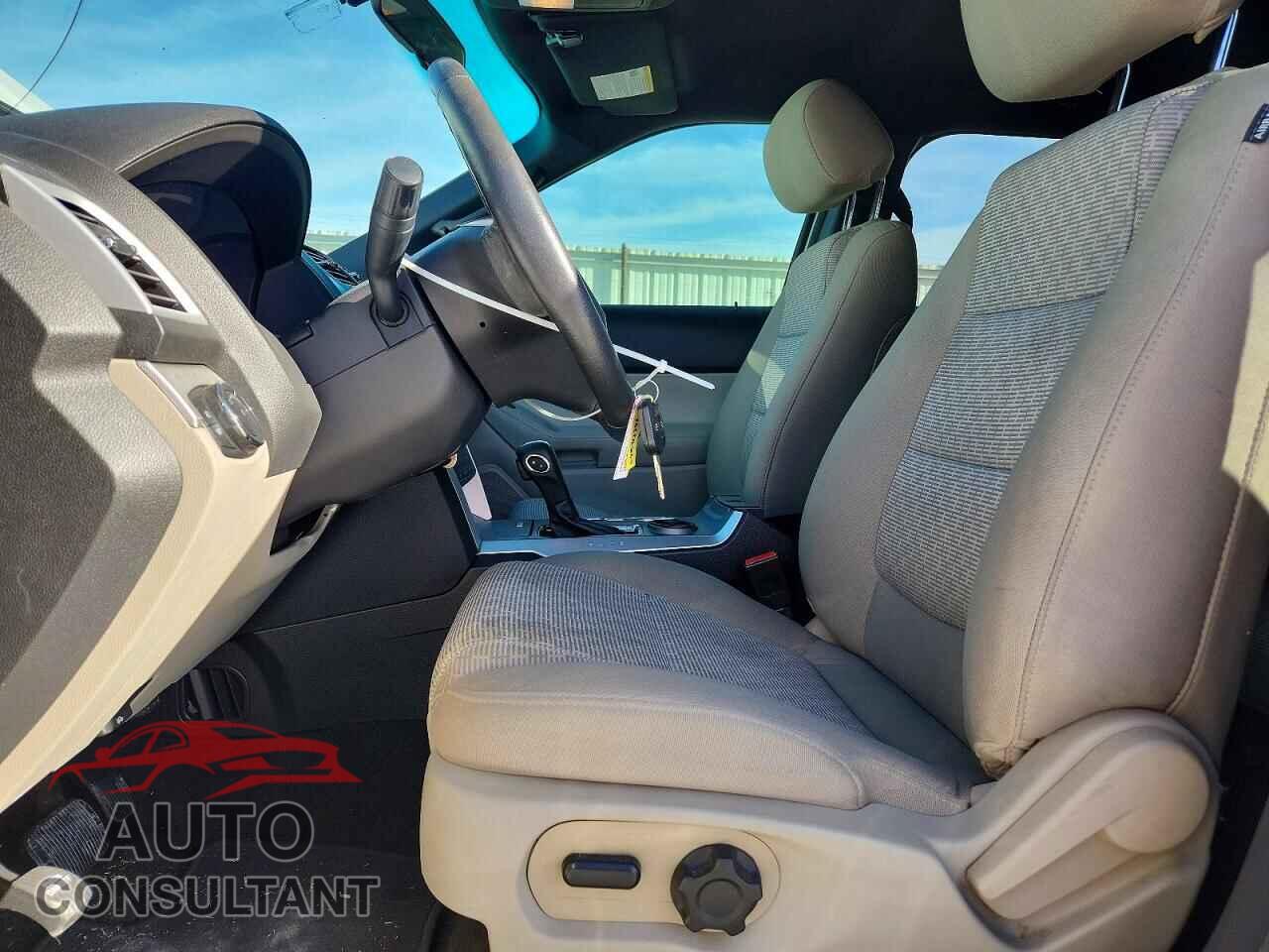FORD EXPLORER 2015 - 1FM5K7D87FGA85911