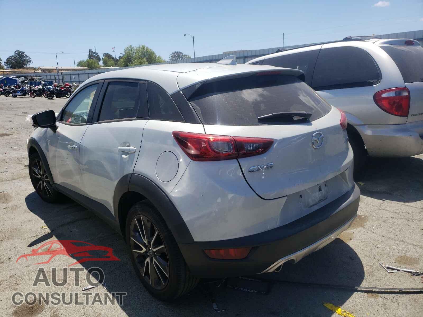 MAZDA CX-3 2017 - JM1DKDC7XH0156487