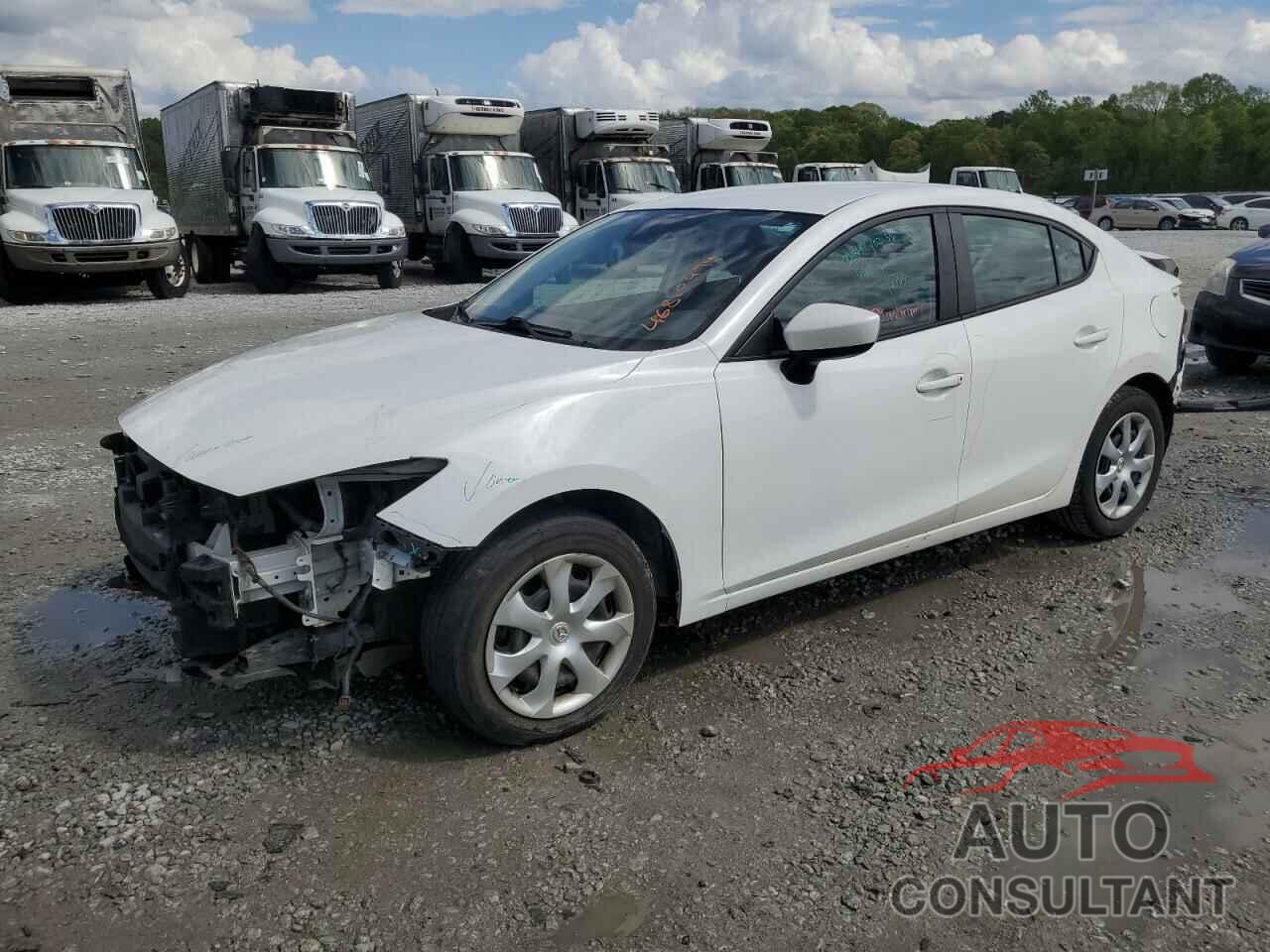 MAZDA 3 2018 - 3MZBN1U76JM189417