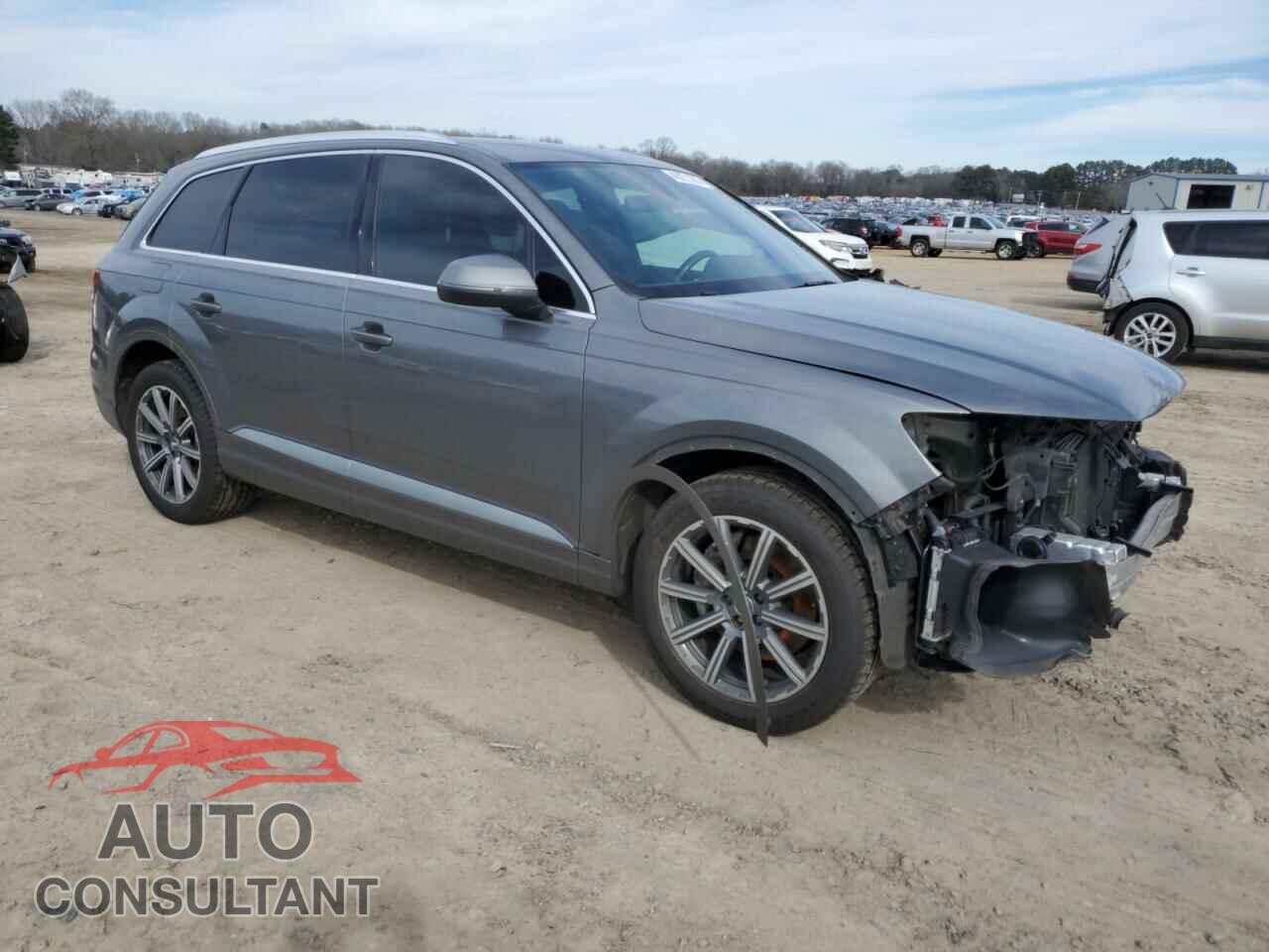AUDI Q7 2018 - WA1VAAF73JD008031