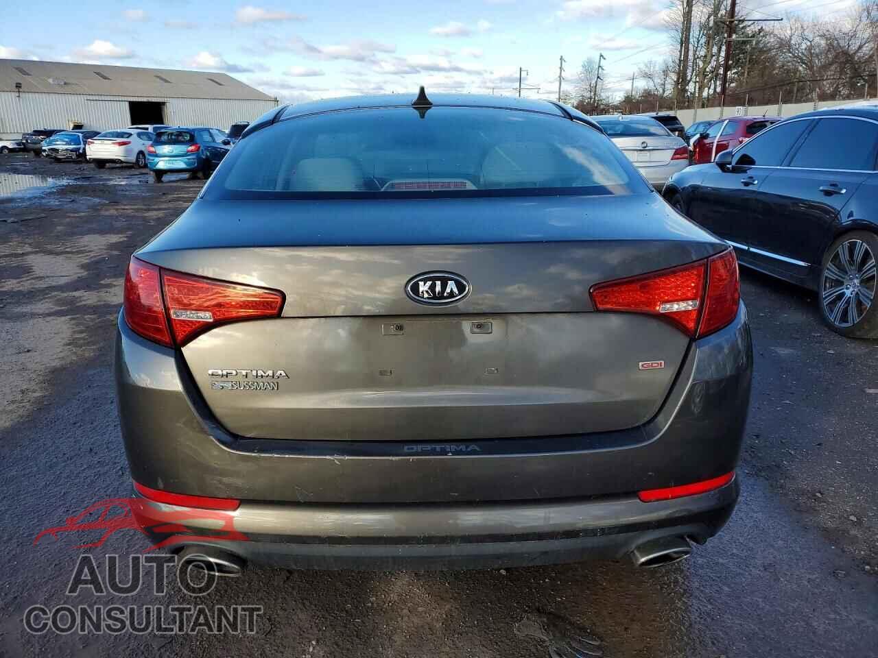 KIA OPTIMA 2011 - KNAGM4A74B5157149