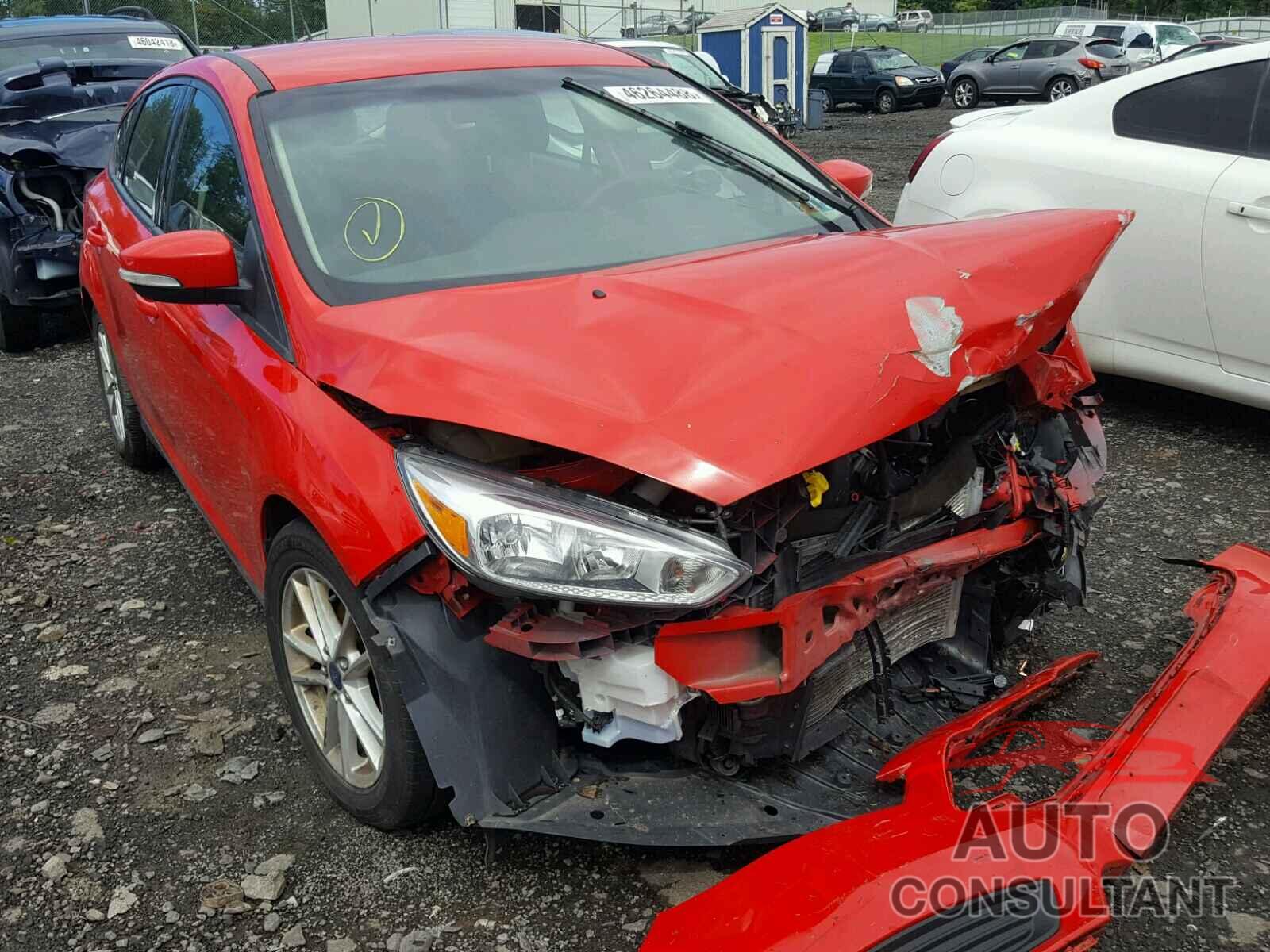 FORD FOCUS 2015 - 1FADP3K24FL302322
