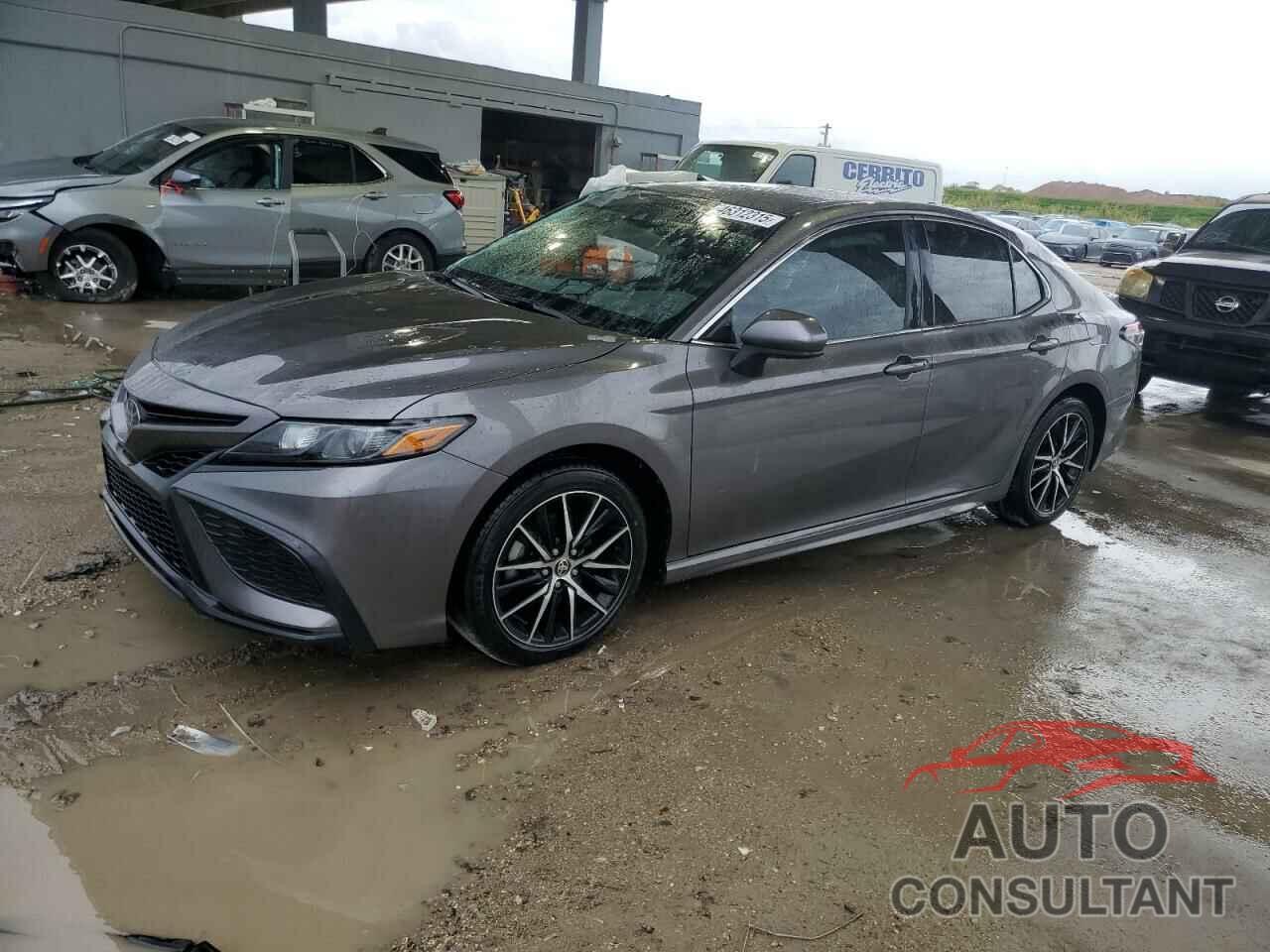 TOYOTA CAMRY 2021 - 4T1G11AK3MU556878
