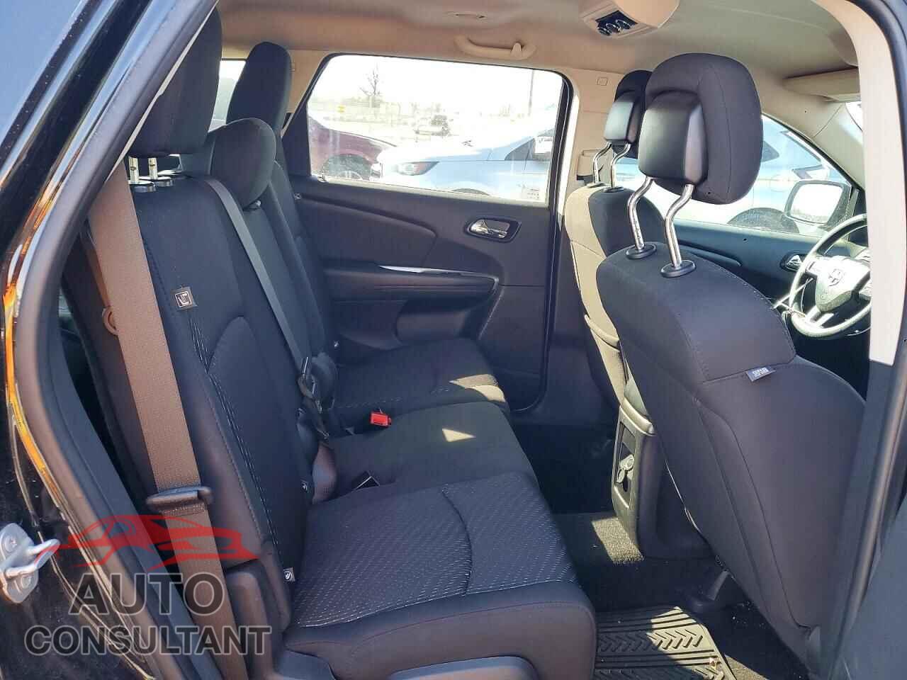 DODGE JOURNEY 2019 - 3C4PDCBG7KT784357