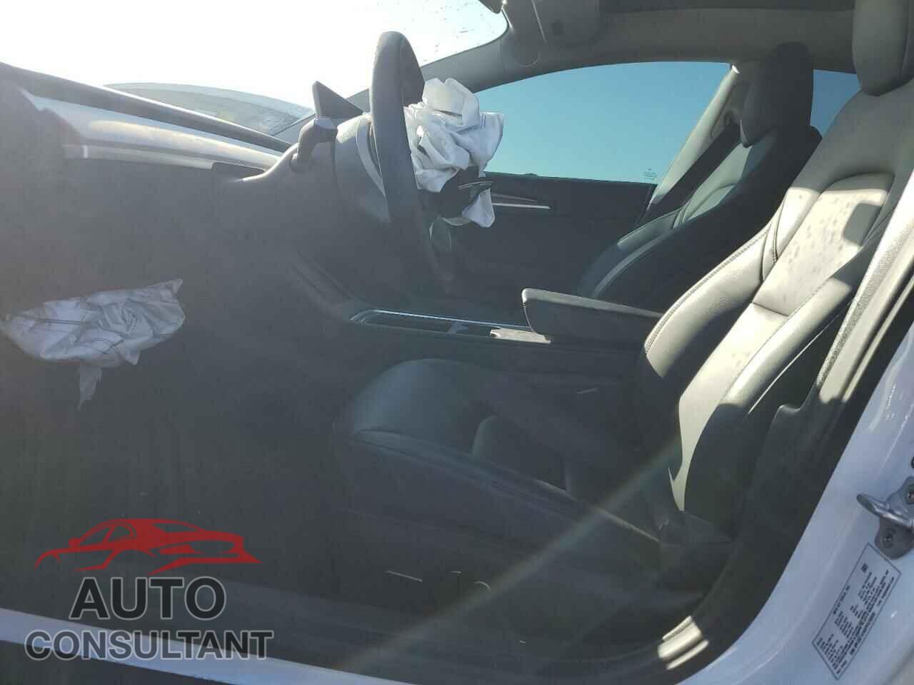 TESLA MODEL 3 2023 - 5YJ3E1EA5PF570805