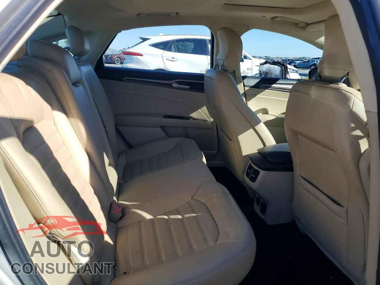 FORD FUSION 2013 - 3FA6P0LU9DR143111