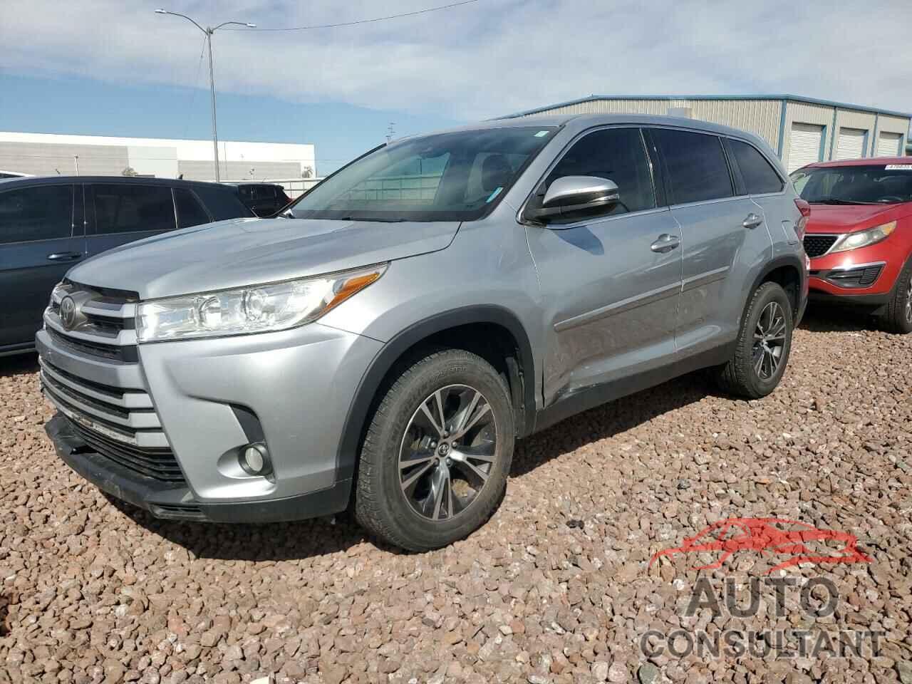 TOYOTA HIGHLANDER 2019 - 5TDZZRFH8KS294634