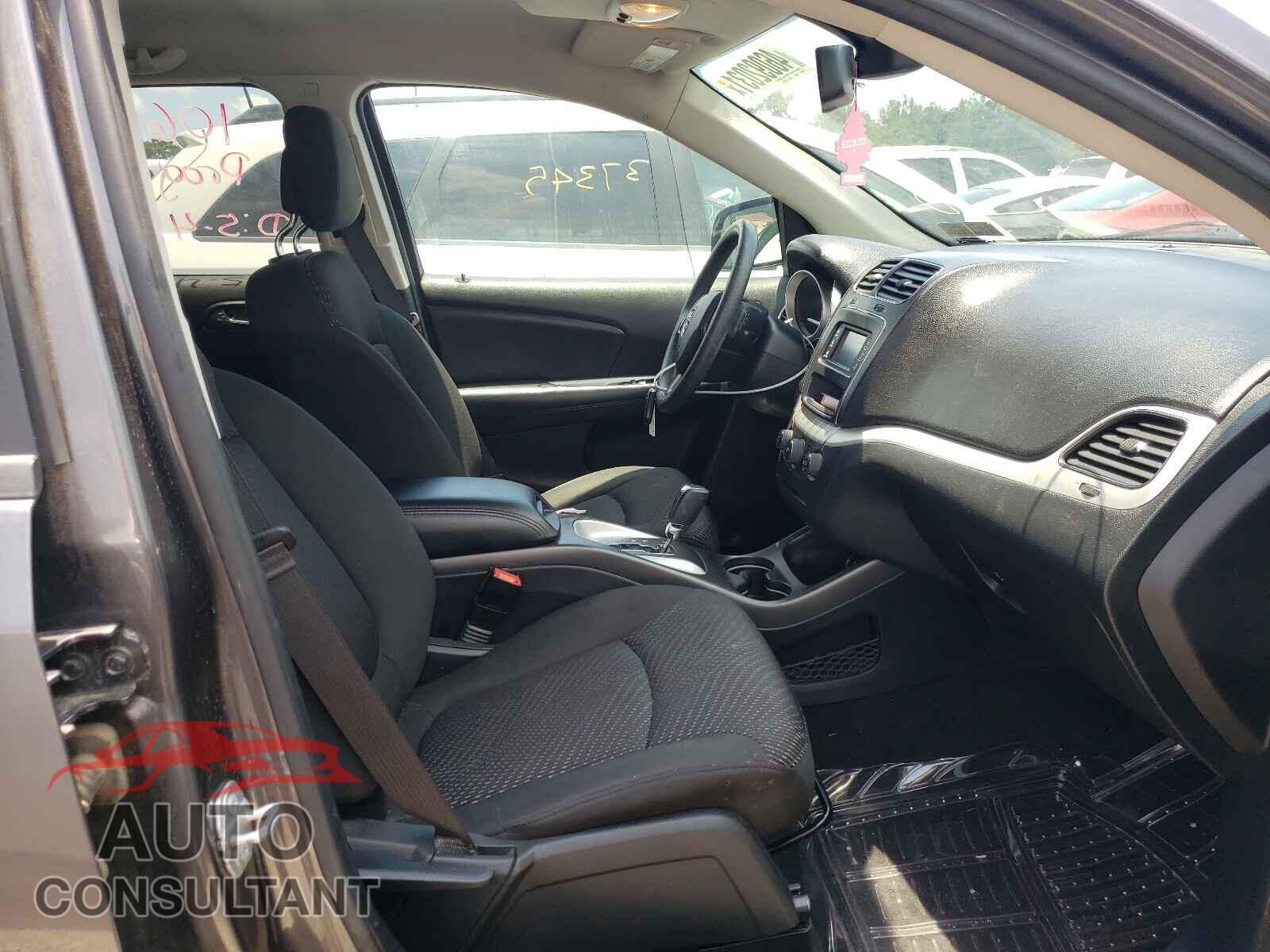 DODGE JOURNEY 2019 - 3C4PDCAB3KT865295