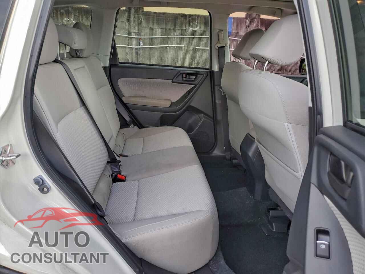SUBARU FORESTER 2017 - JF2SJAECXHH409300