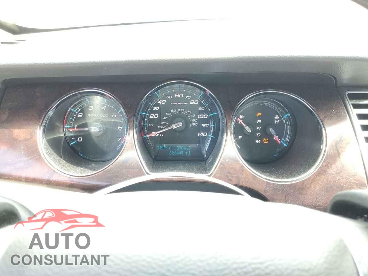 FORD TAURUS 2011 - 1FAHP2FW2BG102440