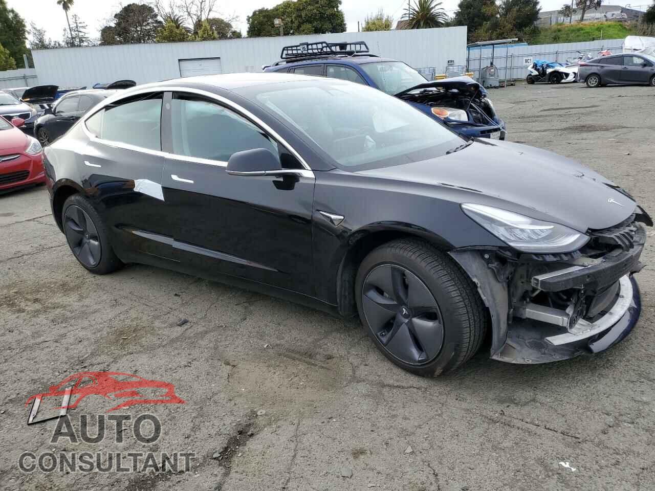 TESLA MODEL 3 2019 - 5YJ3E1EB8KF199043