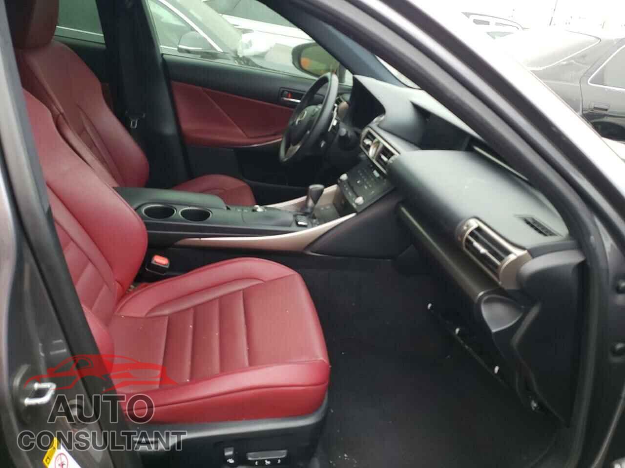 LEXUS IS 2016 - JTHBE1D27G5023220