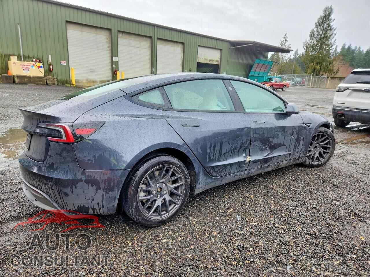 TESLA MODEL 3 2024 - 5YJ3E1EA5RF861050