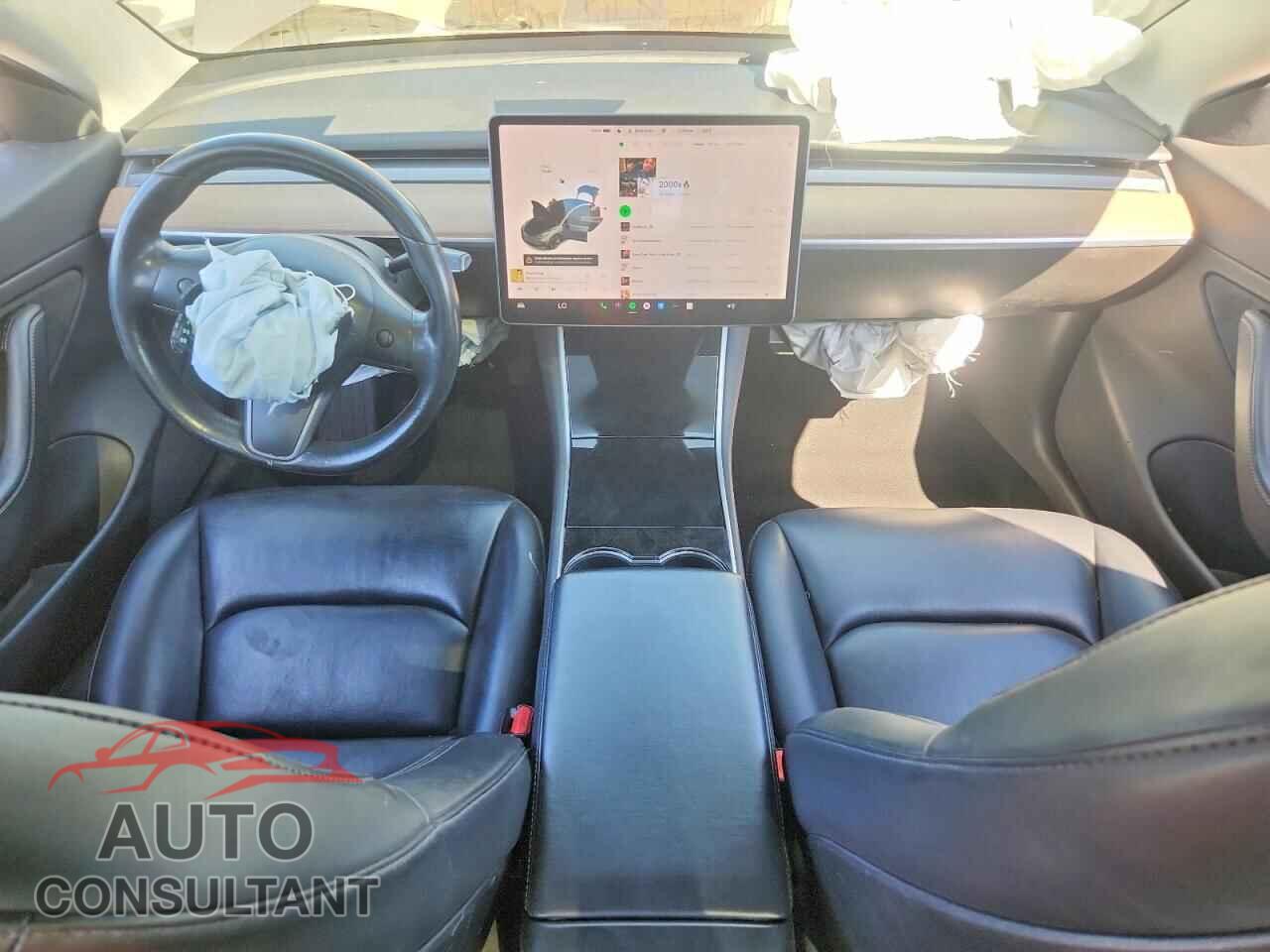 TESLA MODEL 3 2018 - 5YJ3E1EA8JF157798