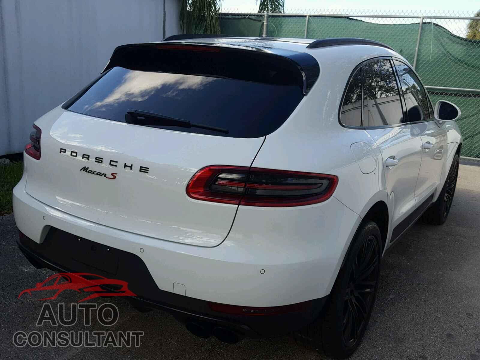 PORSCHE MACAN 2015 - WP1AB2A55FLB66847