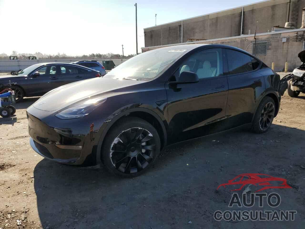 TESLA MODEL Y 2023 - 7SAYGAEE5PF980509