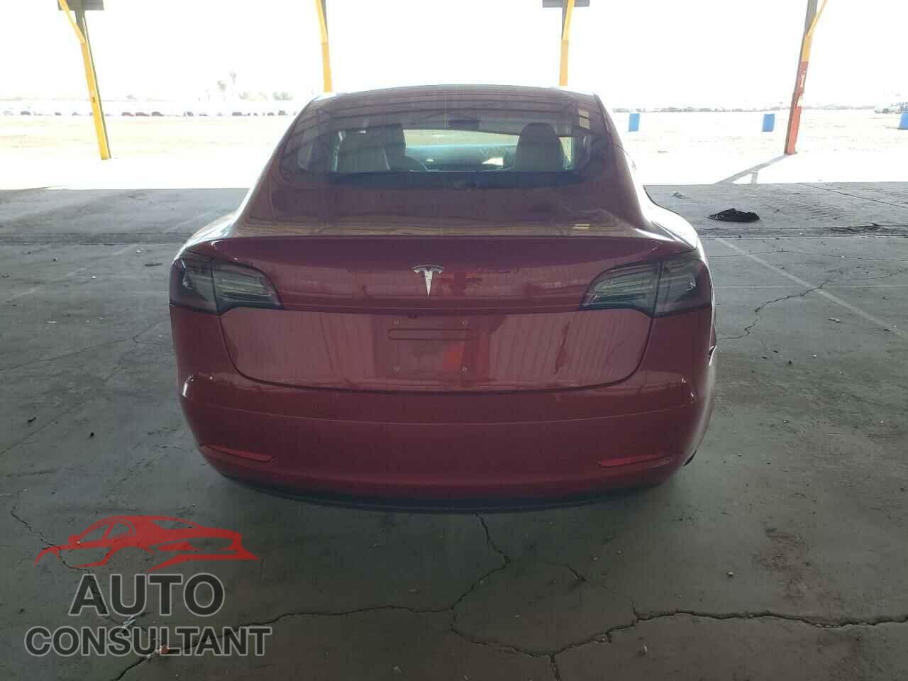 TESLA MODEL 3 2018 - 5YJ3E1EB9JF100616