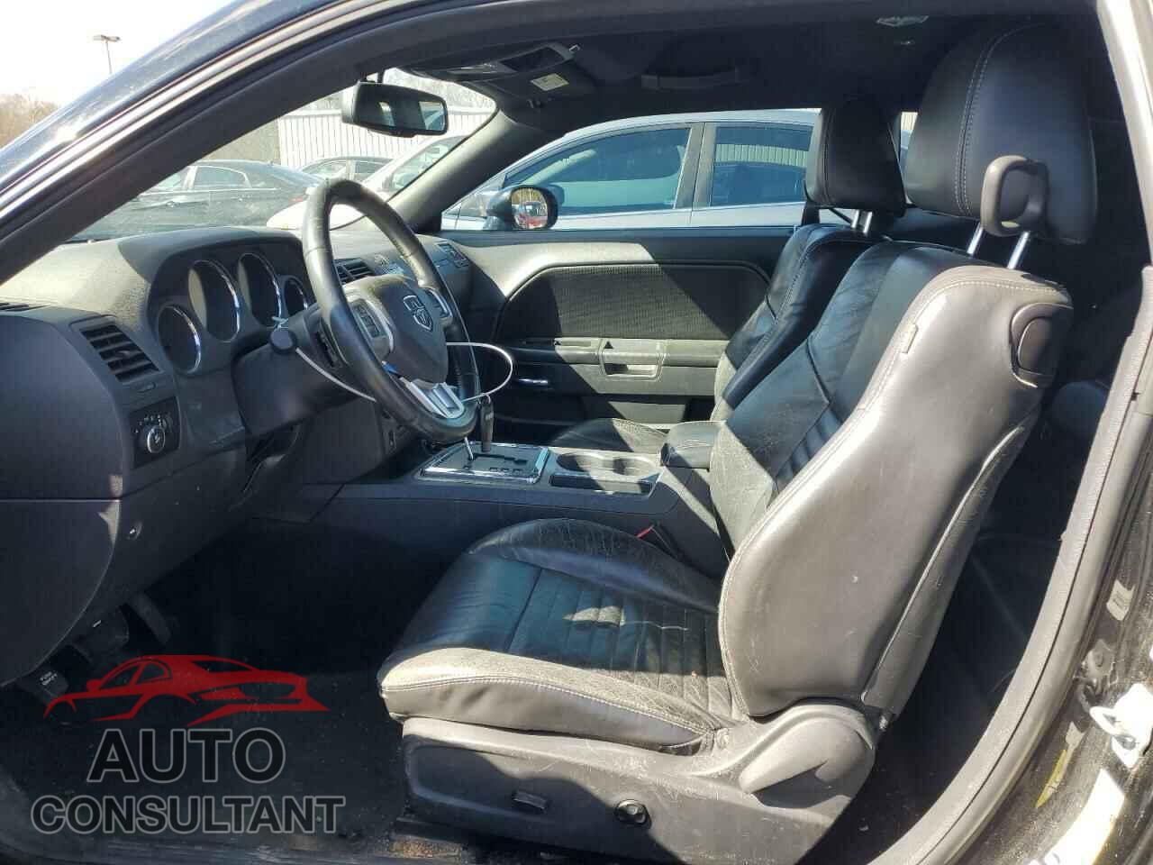 DODGE CHALLENGER 2013 - 2C3CDYBT2DH579277