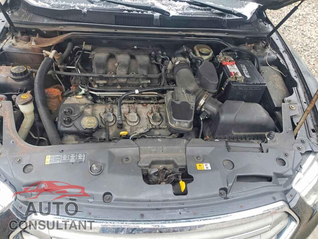 FORD TAURUS 2013 - 1FAHP2E84DG128334
