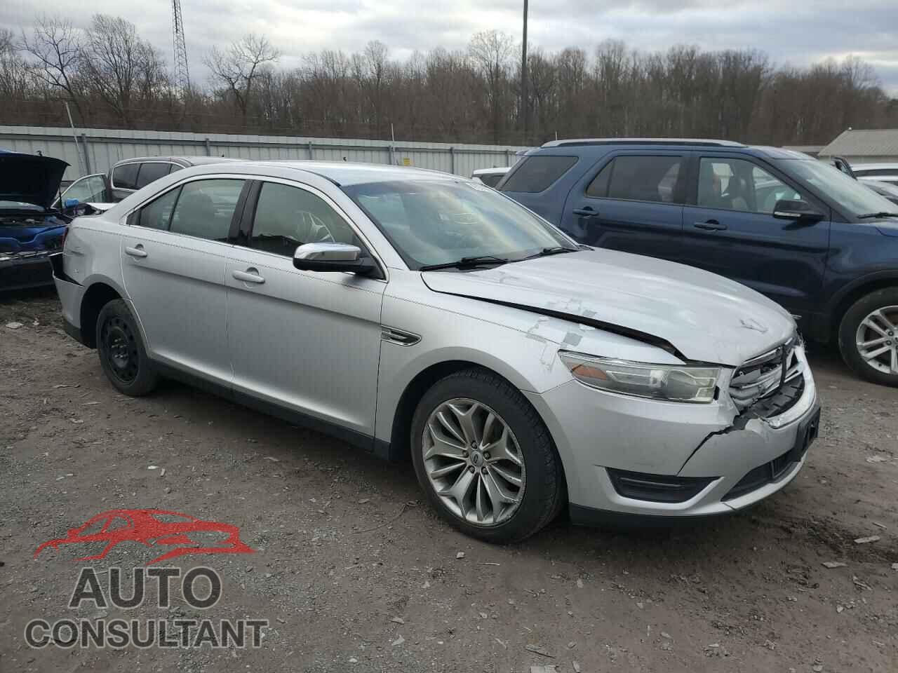 FORD TAURUS 2013 - 1FAHP2F8XDG218098