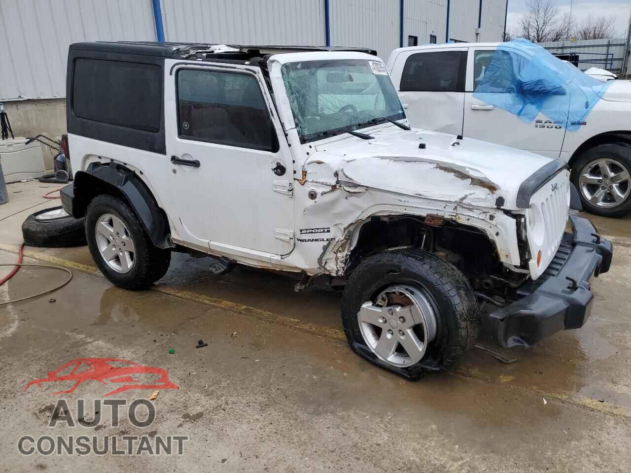 JEEP WRANGLER 2011 - 1J4AA2D10BL629205