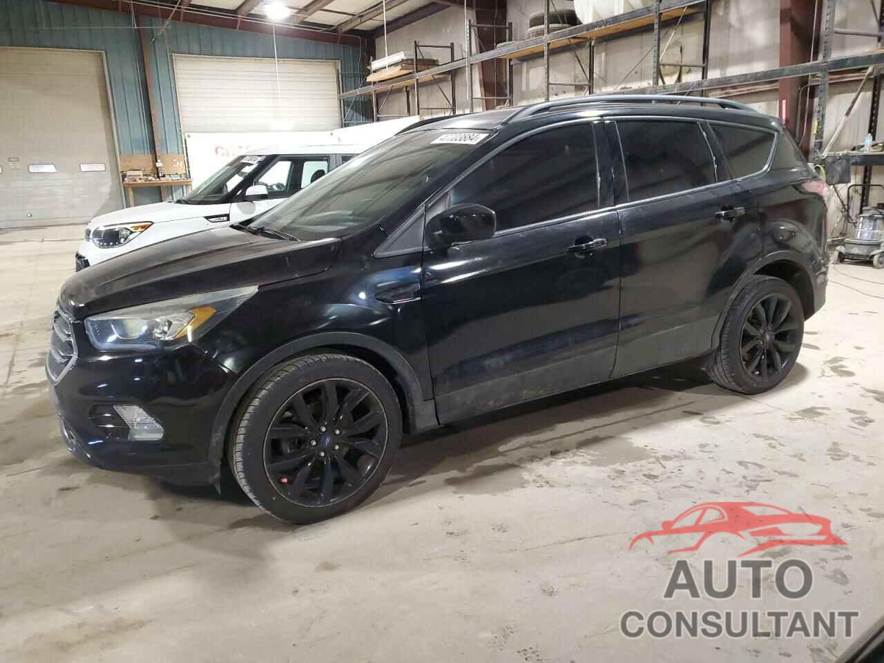 FORD ESCAPE 2017 - 1FMCU0GD8HUC61306