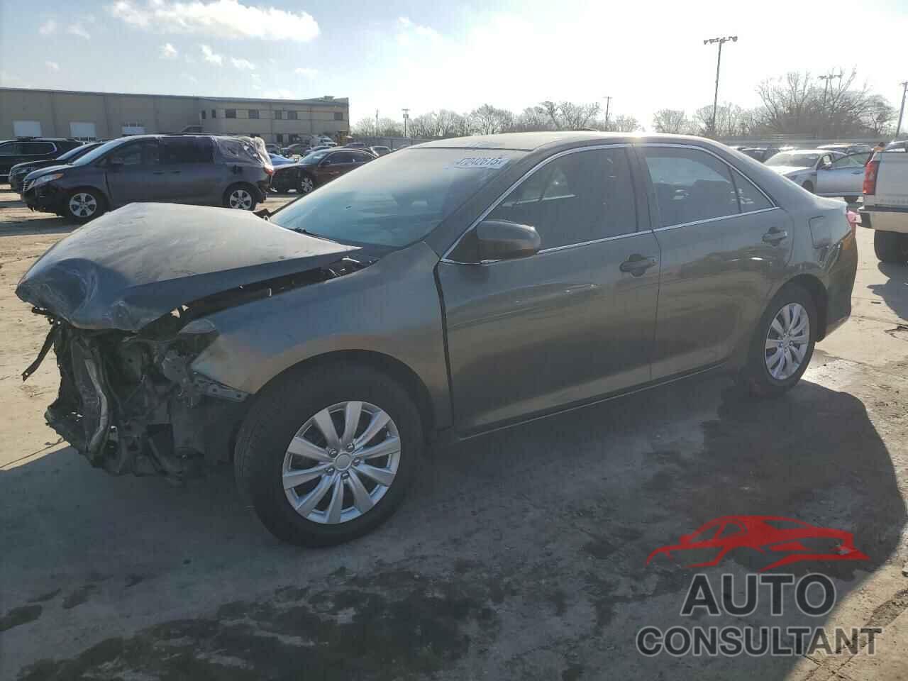TOYOTA CAMRY 2013 - 4T4BF1FK8DR308023