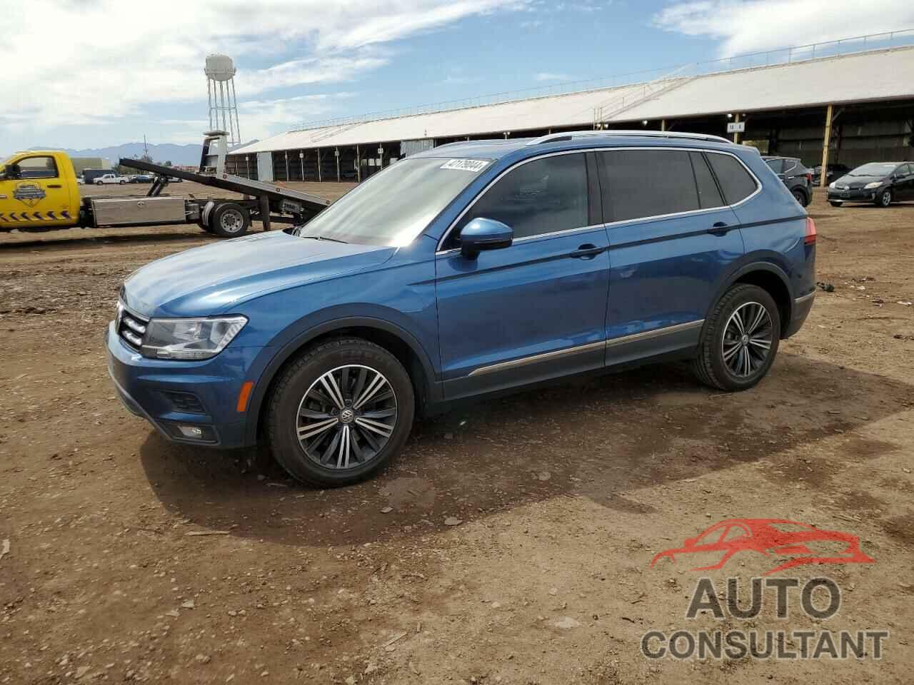 VOLKSWAGEN TIGUAN 2018 - 3VV3B7AX9JM036474