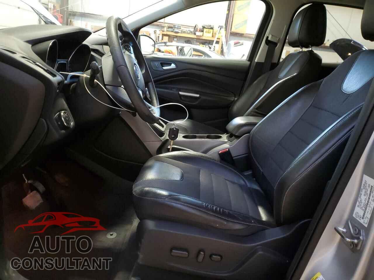 FORD ESCAPE 2014 - 1FMCU9GX8EUC96020