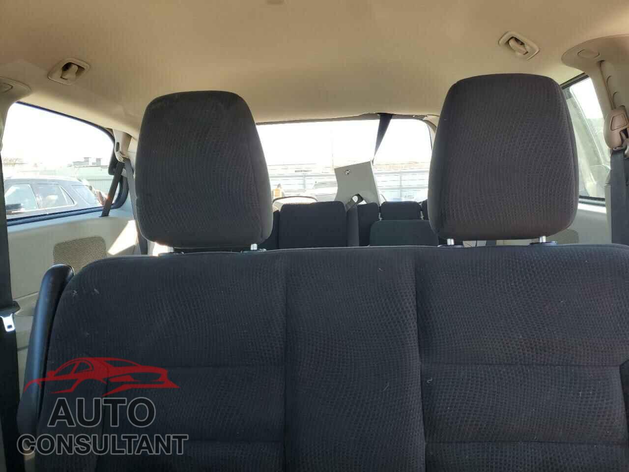 DODGE CARAVAN 2015 - 2C4RDGBG1FR688751