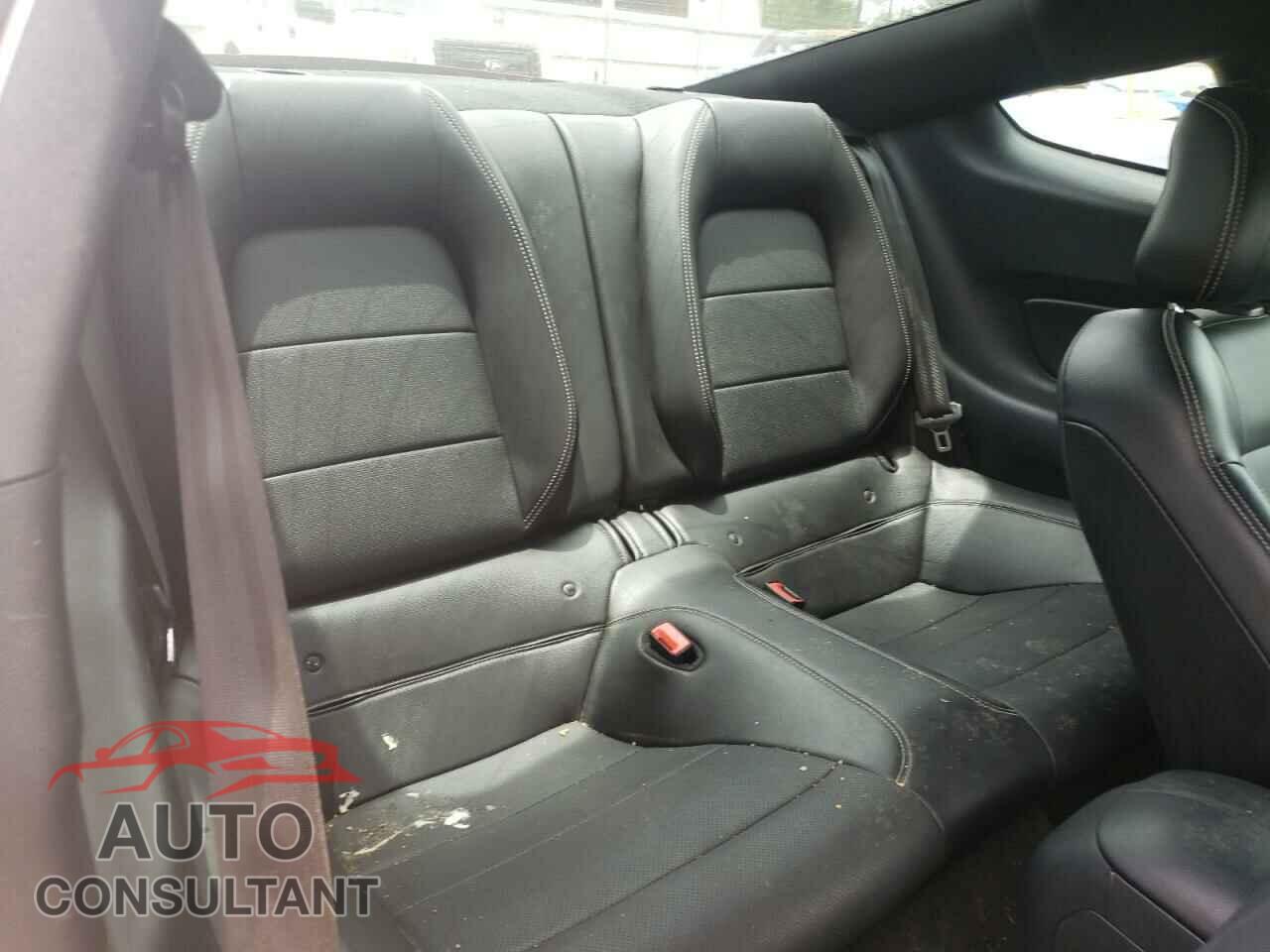 FORD MUSTANG 2018 - 1FA6P8CF2J5118775