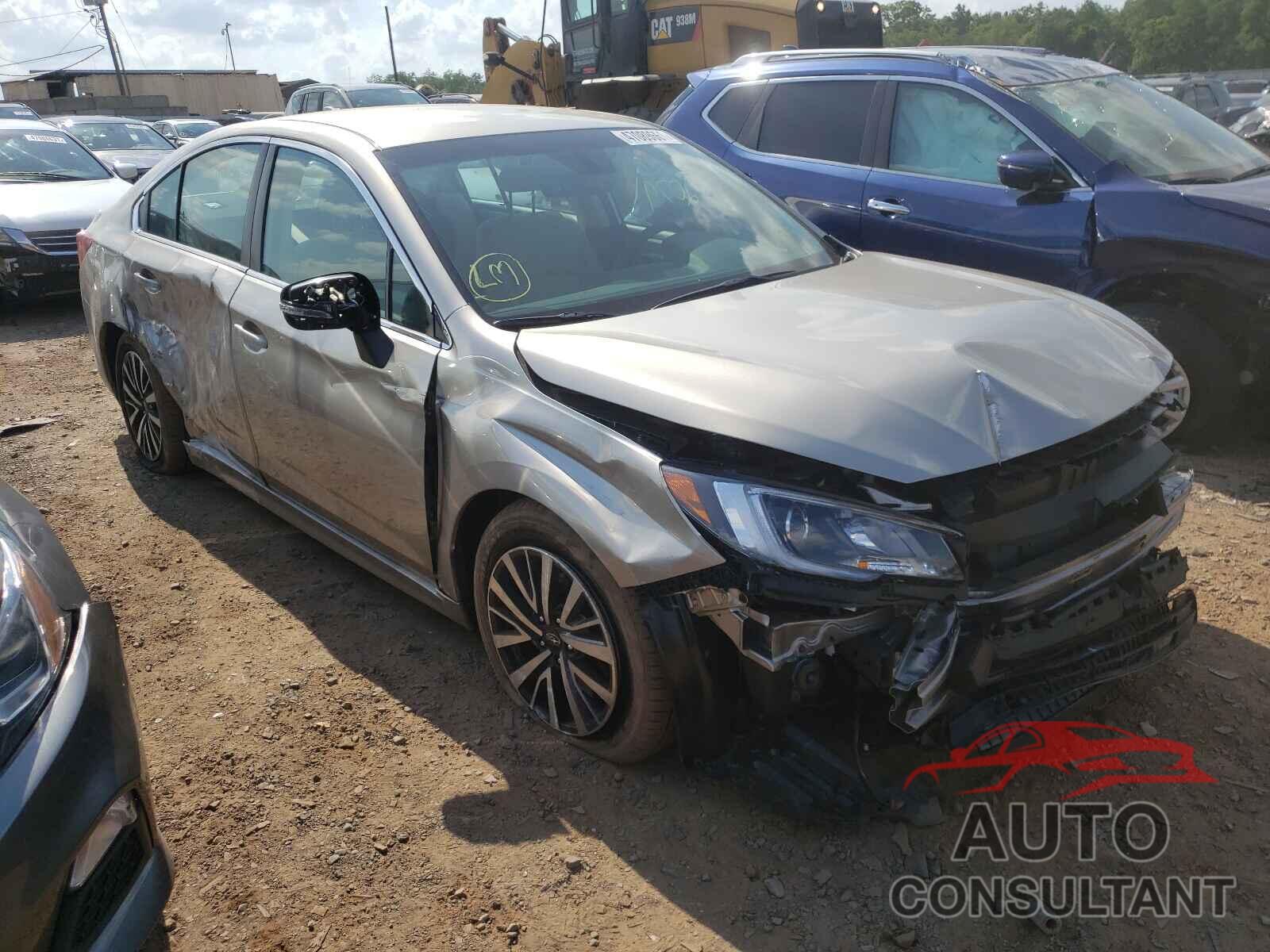 SUBARU LEGACY 2018 - 4S3BNAF67J3037249