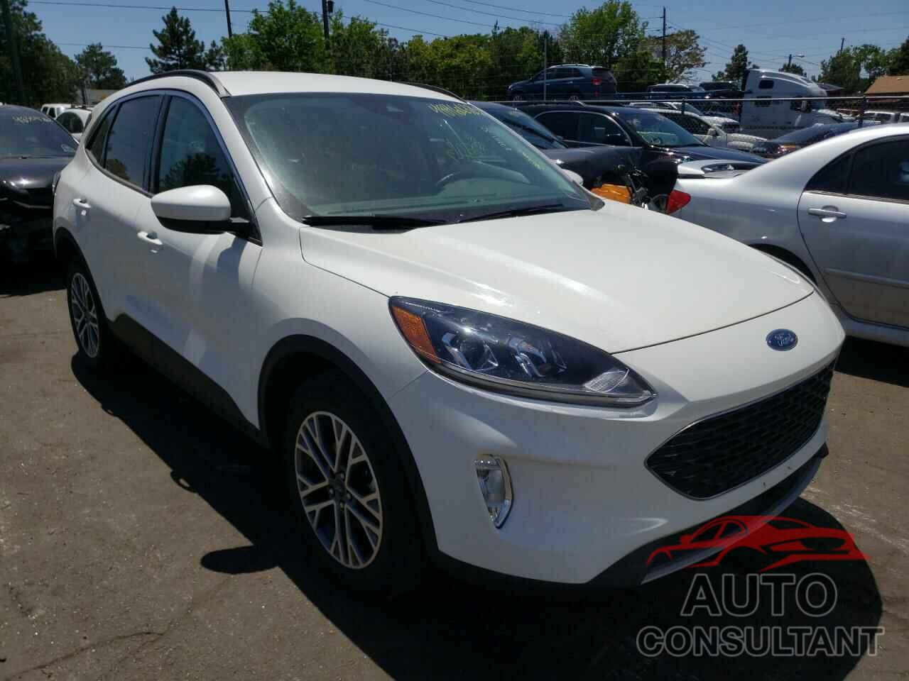 FORD ESCAPE 2021 - 1FMCU9H60MUA64063