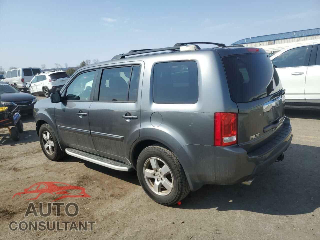 HONDA PILOT 2011 - 5FNYF4H74BB047126