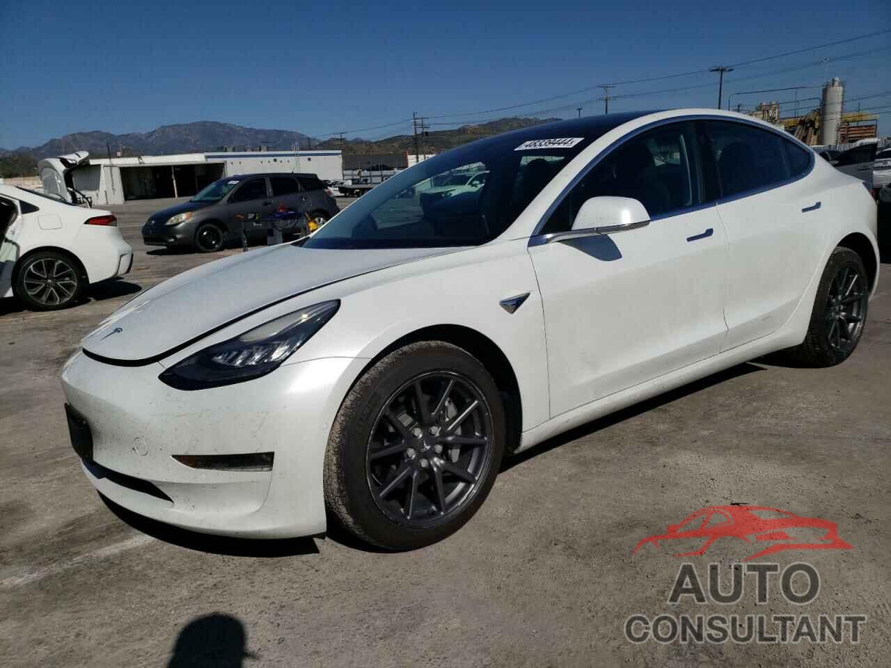 TESLA MODEL 3 2018 - 5YJ3E1EA9JF162363