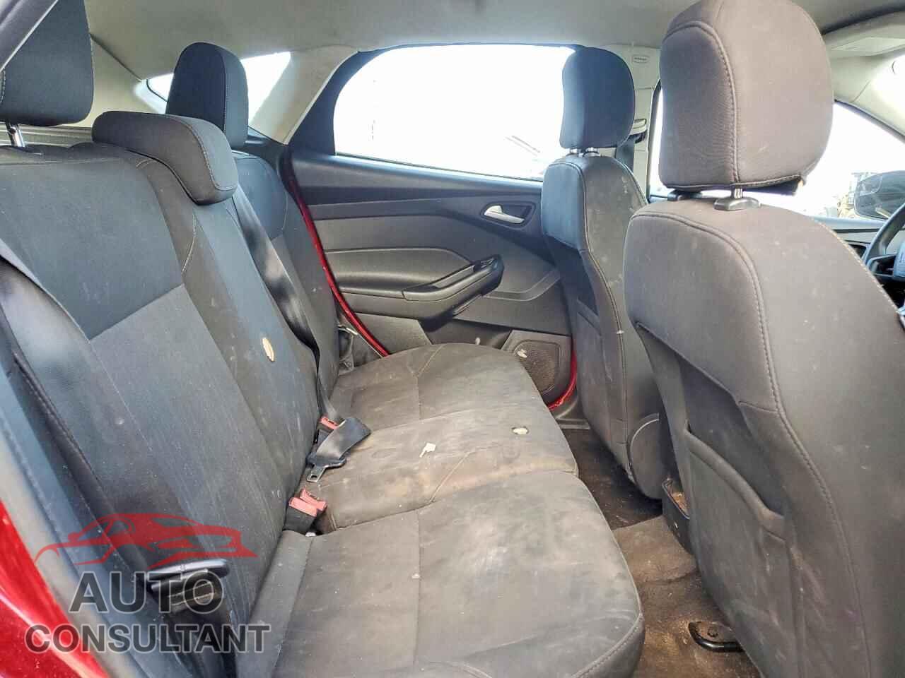 FORD FOCUS 2017 - 1FADP3K2XHL278580