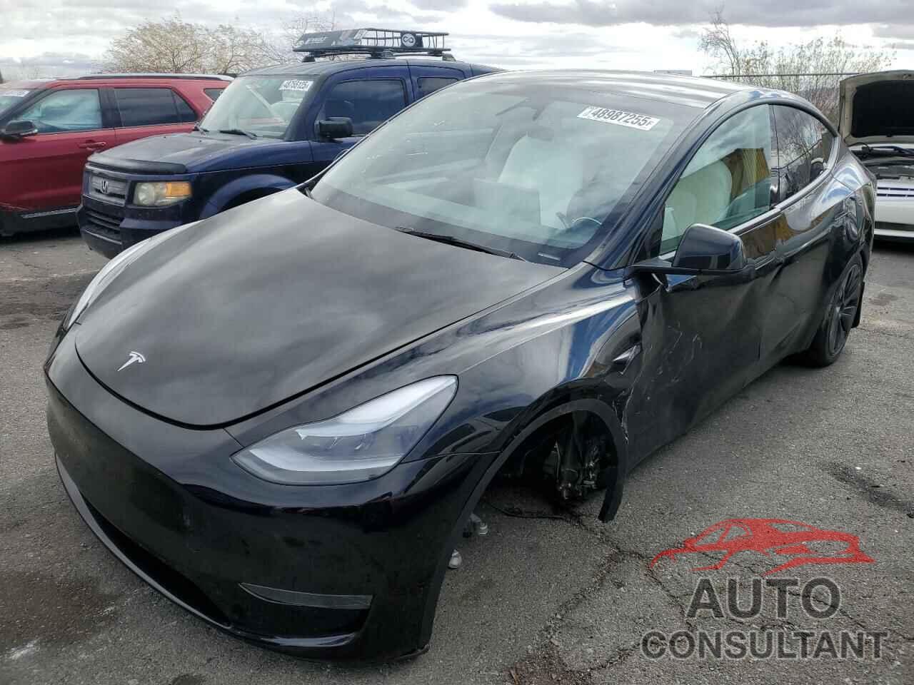 TESLA MODEL Y 2024 - 7SAYGDEE9RA323200