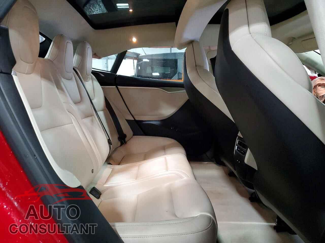 TESLA MODEL S 2018 - 5YJSA1E24JF244601