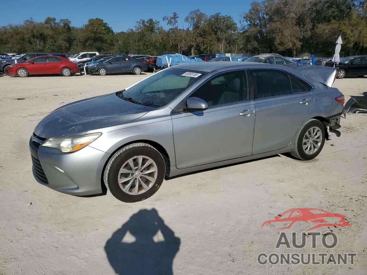 TOYOTA CAMRY 2016 - 4T4BF1FK9GR574817