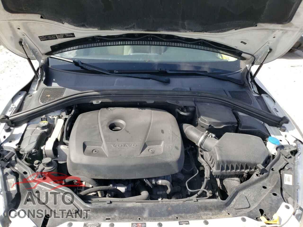 VOLVO XC60 2016 - YV440MDK4G2843408