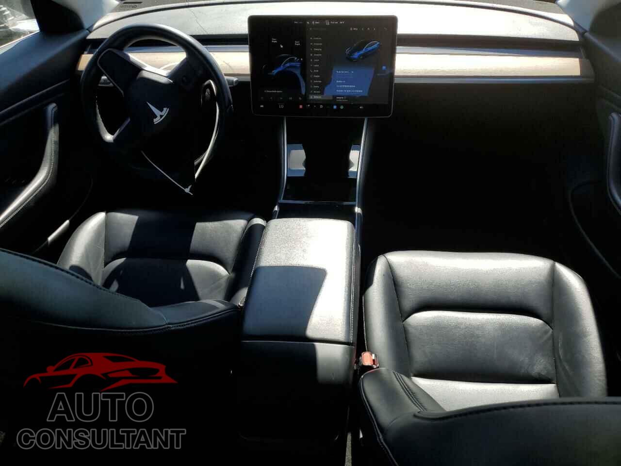 TESLA MODEL 3 2018 - 5YJ3E1EB8JF120548