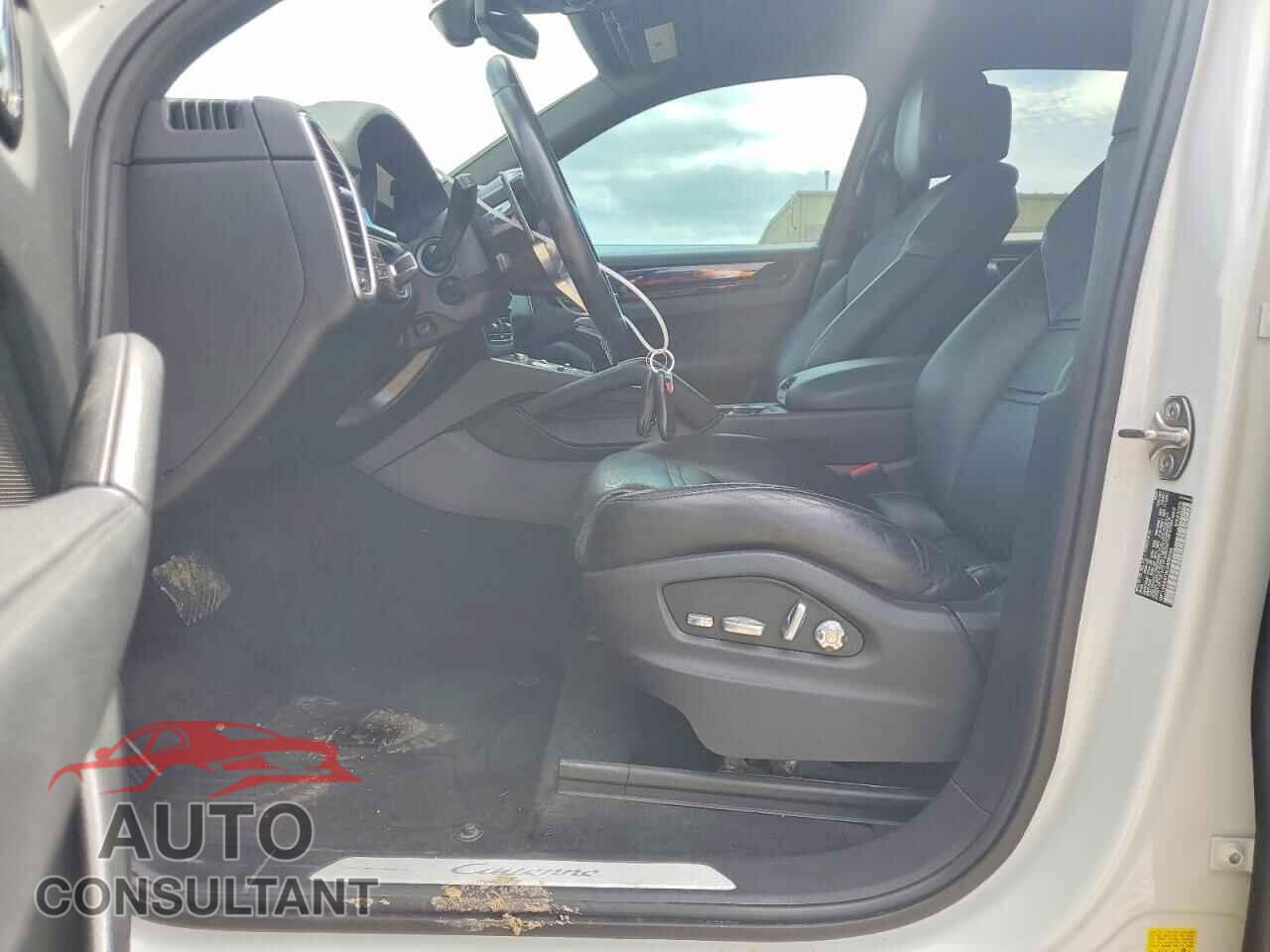 PORSCHE CAYENNE 2020 - WP1AA2AY3LDA08266
