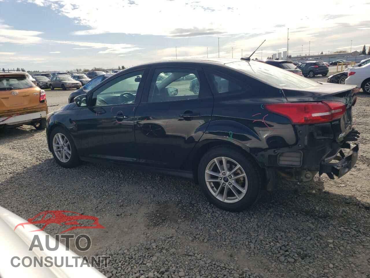 FORD FOCUS 2017 - 1FADP3FE5HL237553