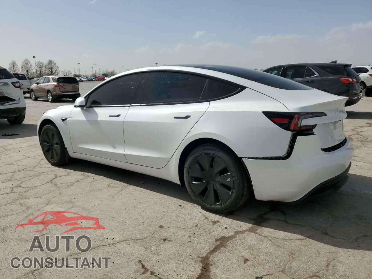 TESLA MODEL 3 2025 - 5YJ3E1EB9SF902505