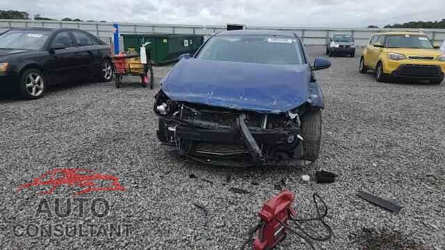 HYUNDAI ELANTRA 2020 - 5NPD84LF4LH623517